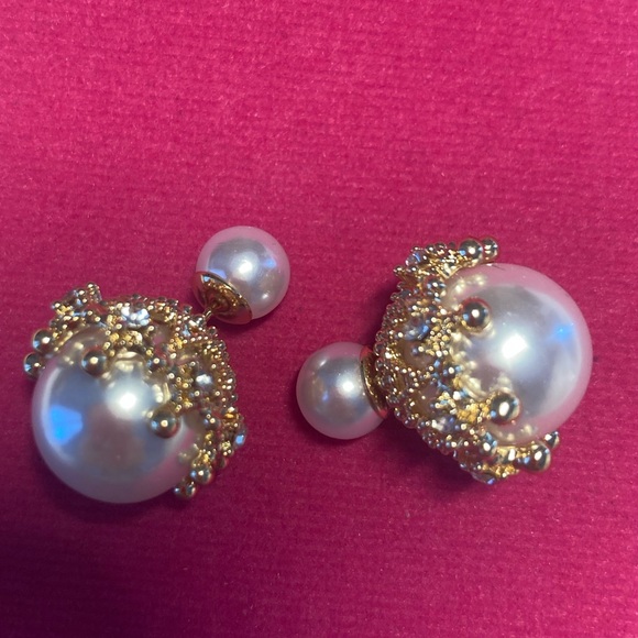 Pearl Double Band Earrings - Picture 3 of 4